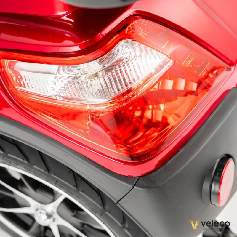 Veleco DRACO: scooter de movilidad con botón de aceleración